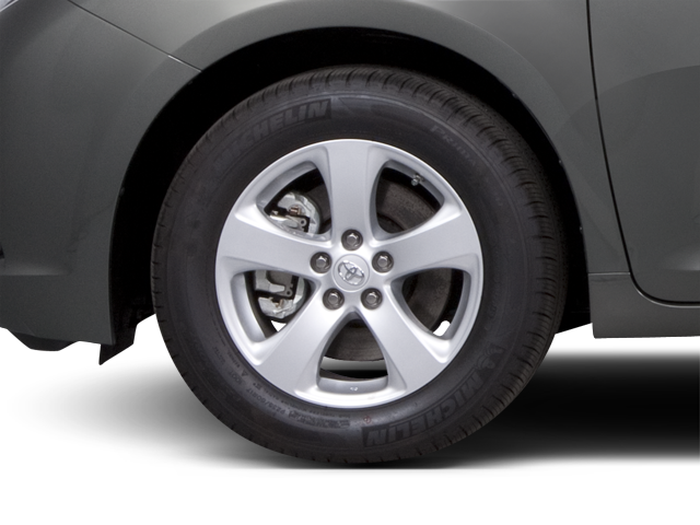 2011 Toyota Sienna 5dr 7-Pass Van I4 FWD (Natl)