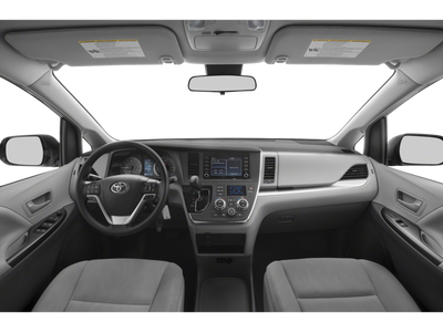 2019 Toyota Sienna LE