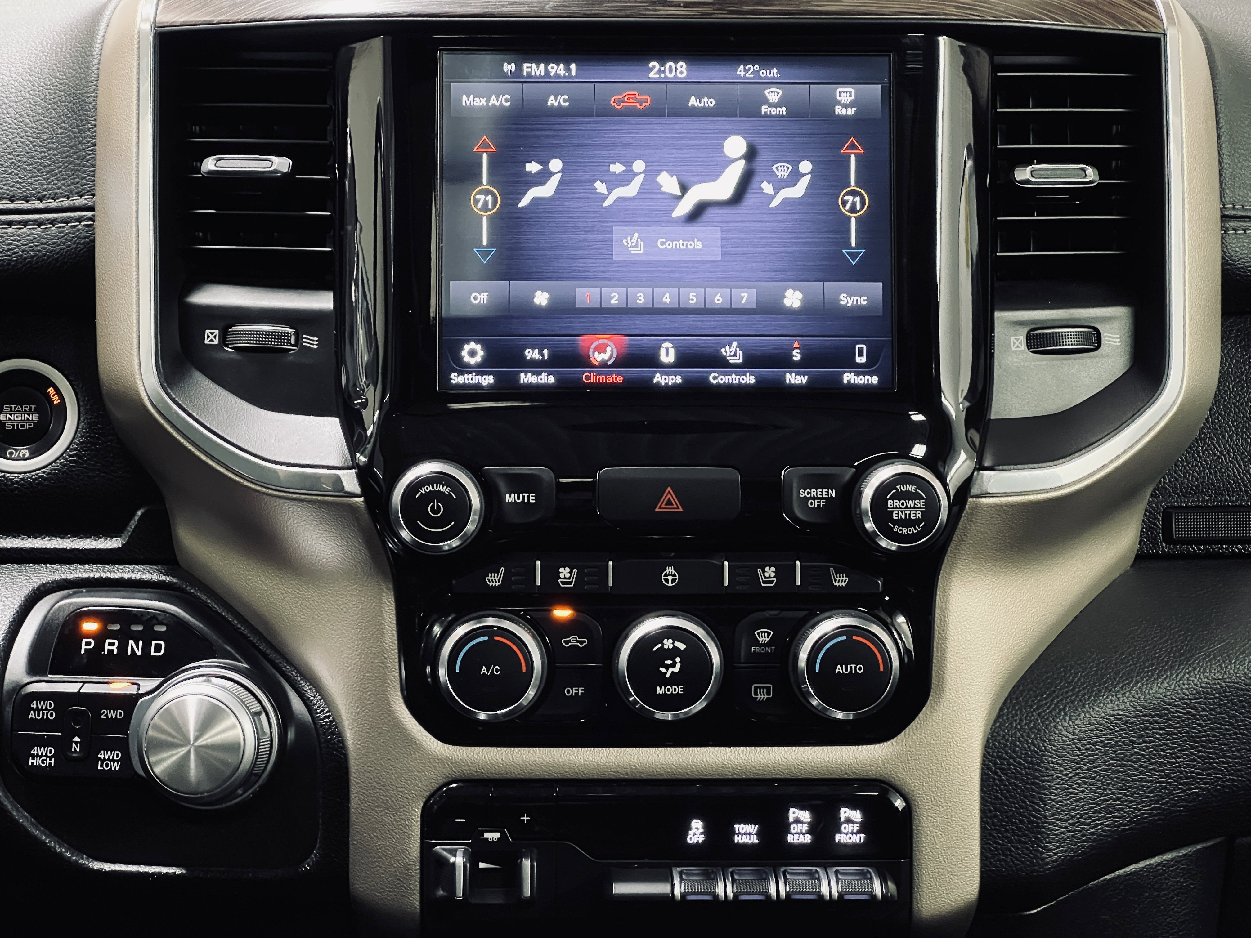 2019 RAM 1500 Laramie