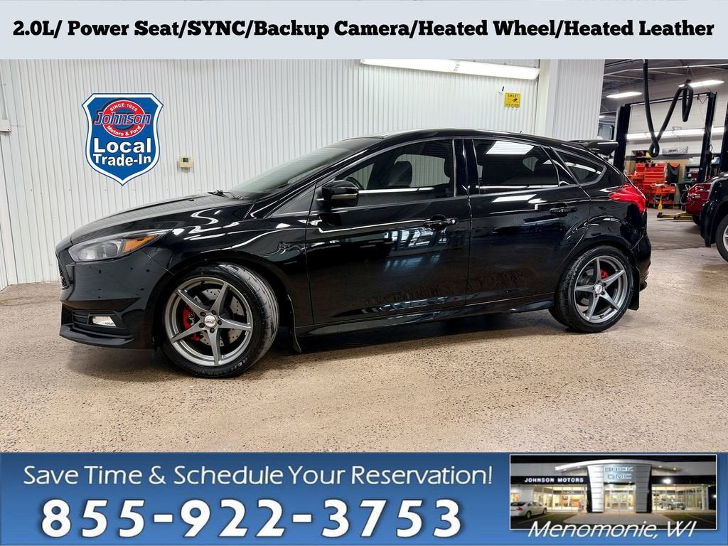 2016 Ford Focus 5 Door Hatch ST's photo