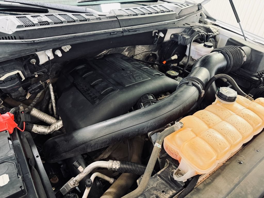 2015 Ford F-150 XLT w/HD Payload Pkg