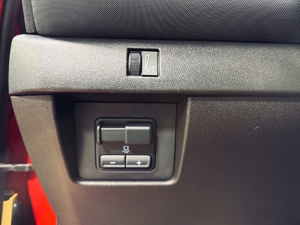 2024 Chevrolet Colorado Z71 - Photo 13