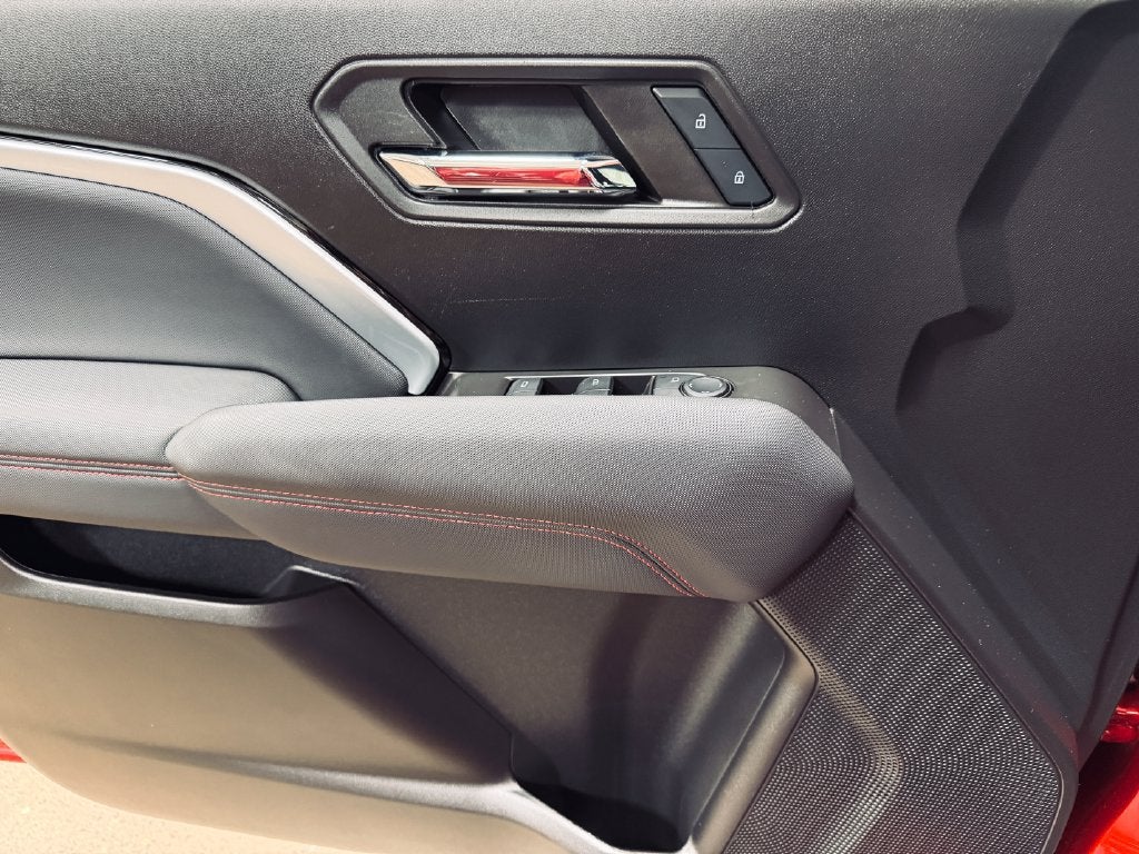 2024 Chevrolet Colorado Z71 - Photo 15
