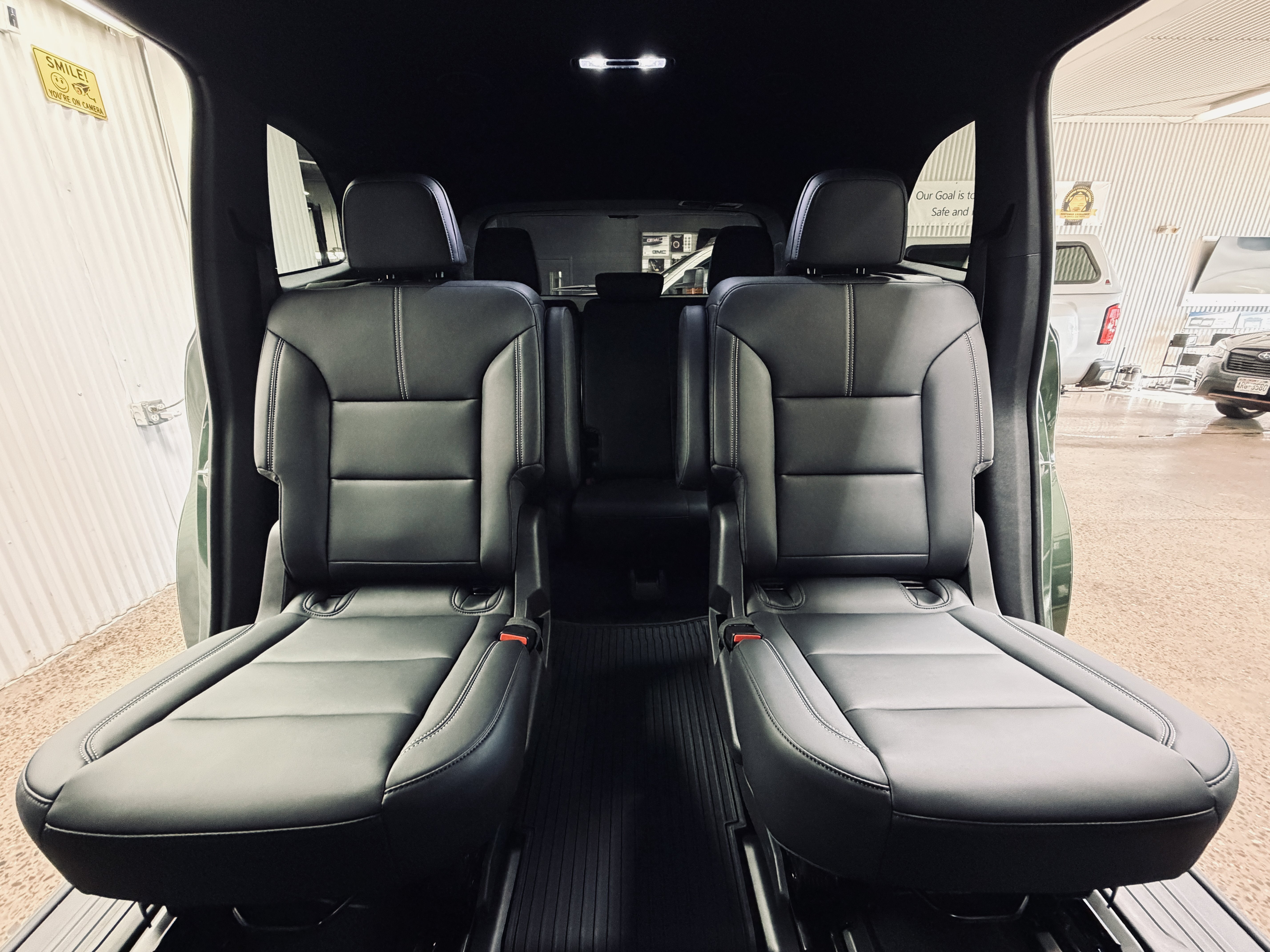 2027 GMC Acadia Elevation - Photo 18