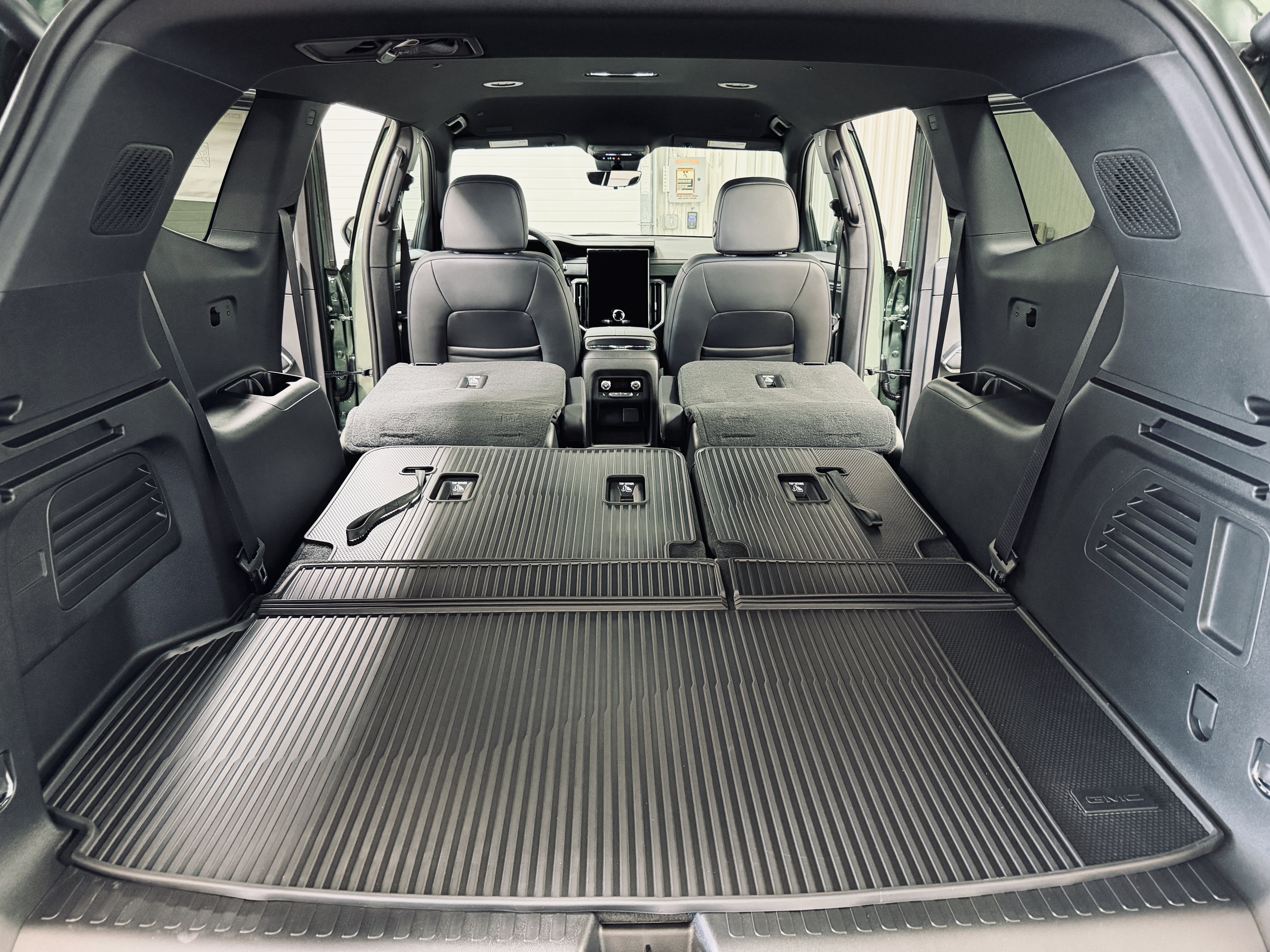 2027 GMC Acadia Elevation - Photo 22