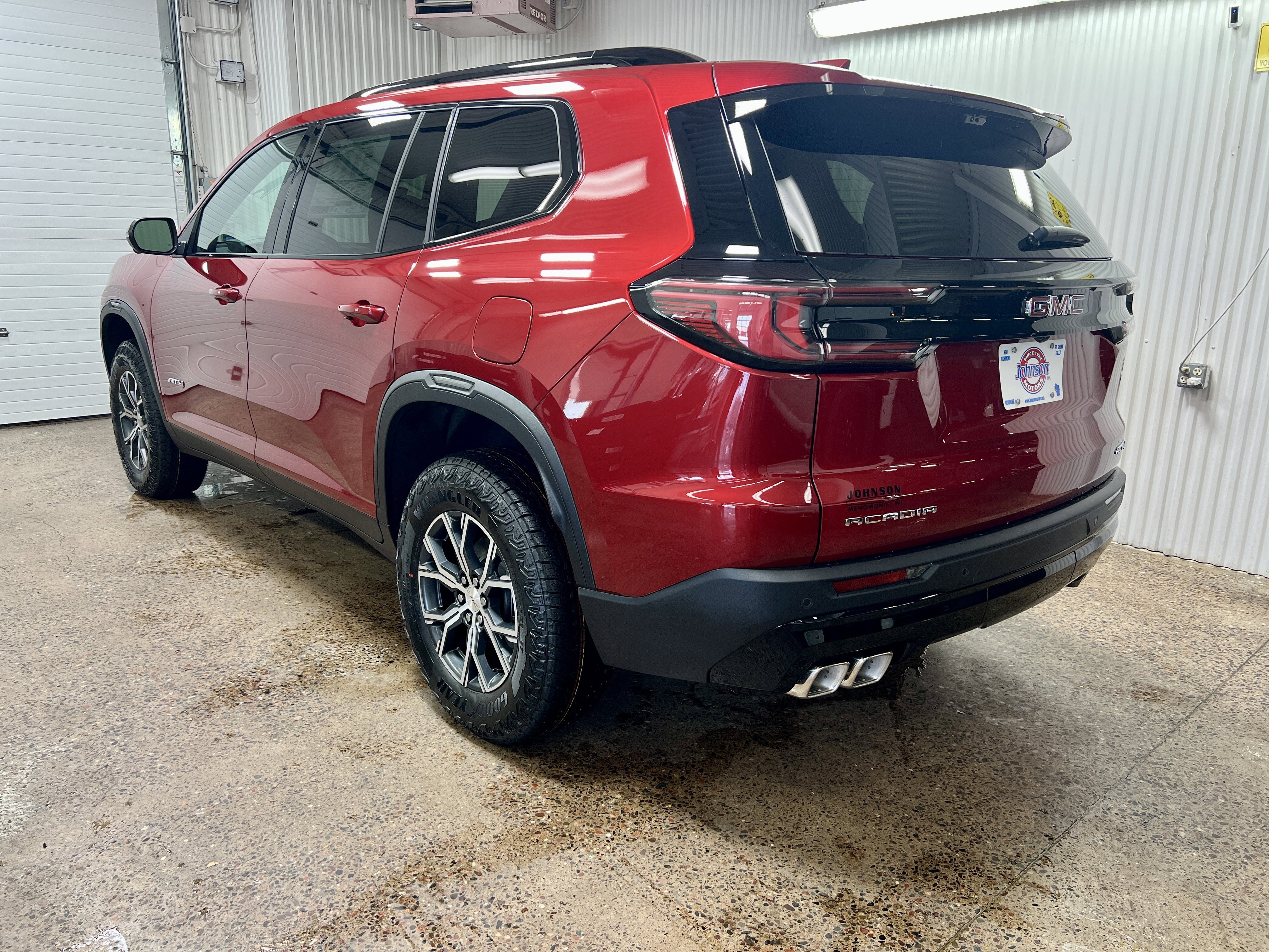 2026 GMC Acadia AT4