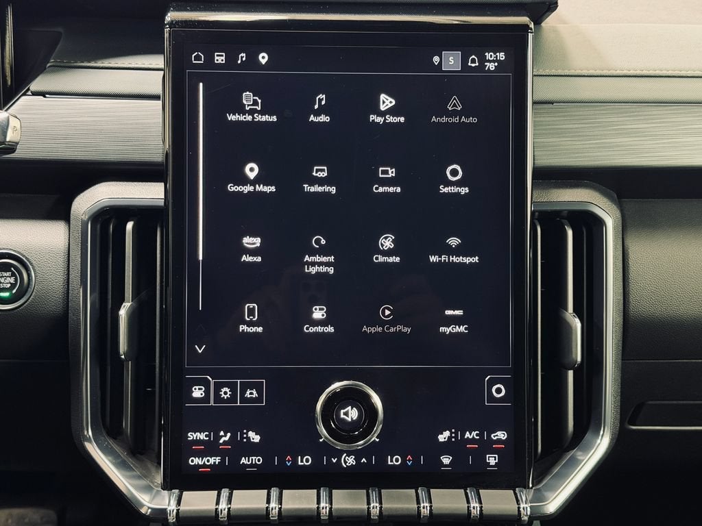 2024 GMC Acadia AT4