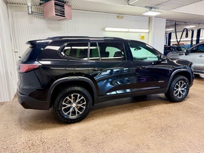 2024 GMC Acadia AT4