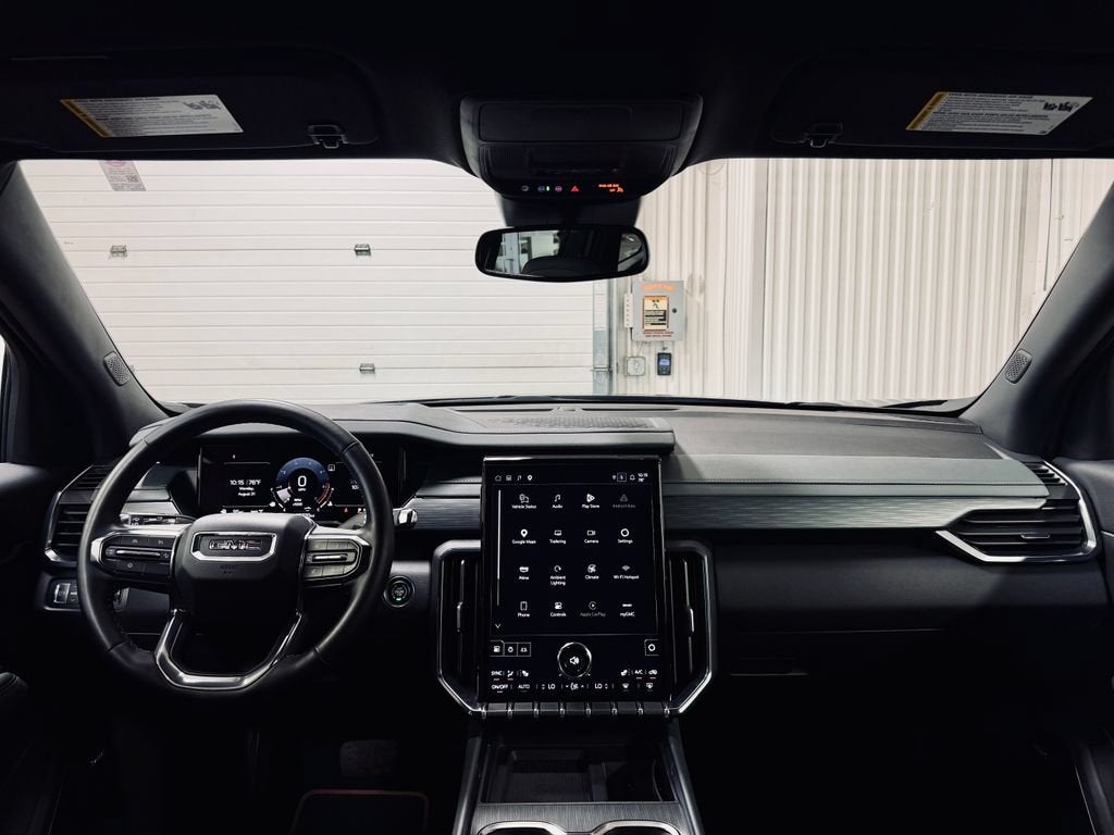 2024 GMC Acadia AT4