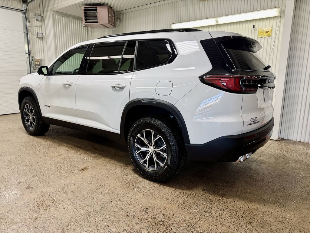 2026 GMC Acadia AT4
