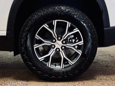 2025 GMC Acadia AT4