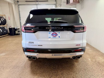 2024 GMC Acadia Denali