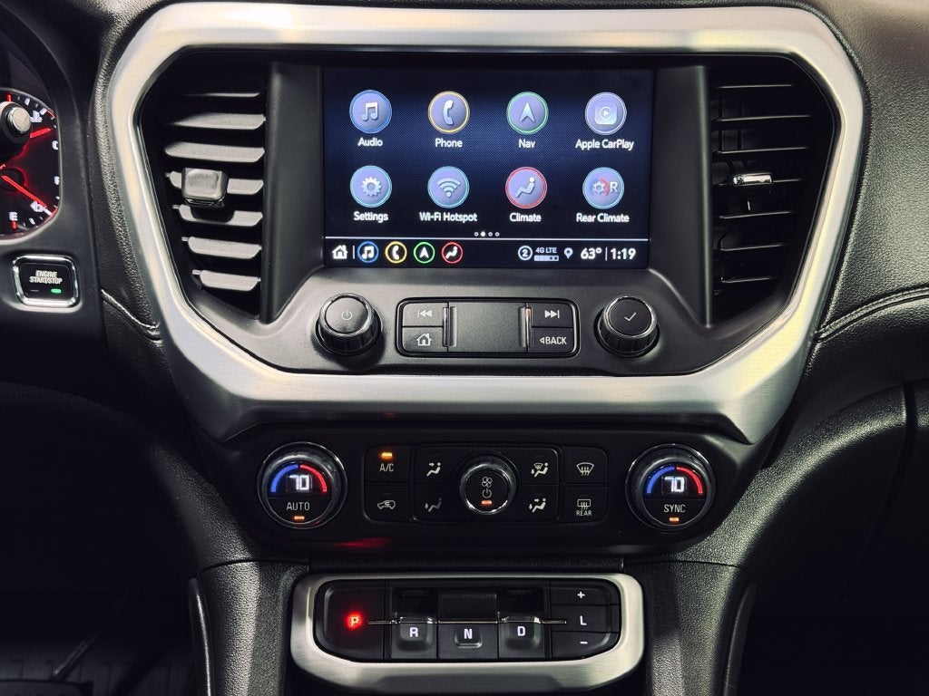 2023 GMC Acadia SLT