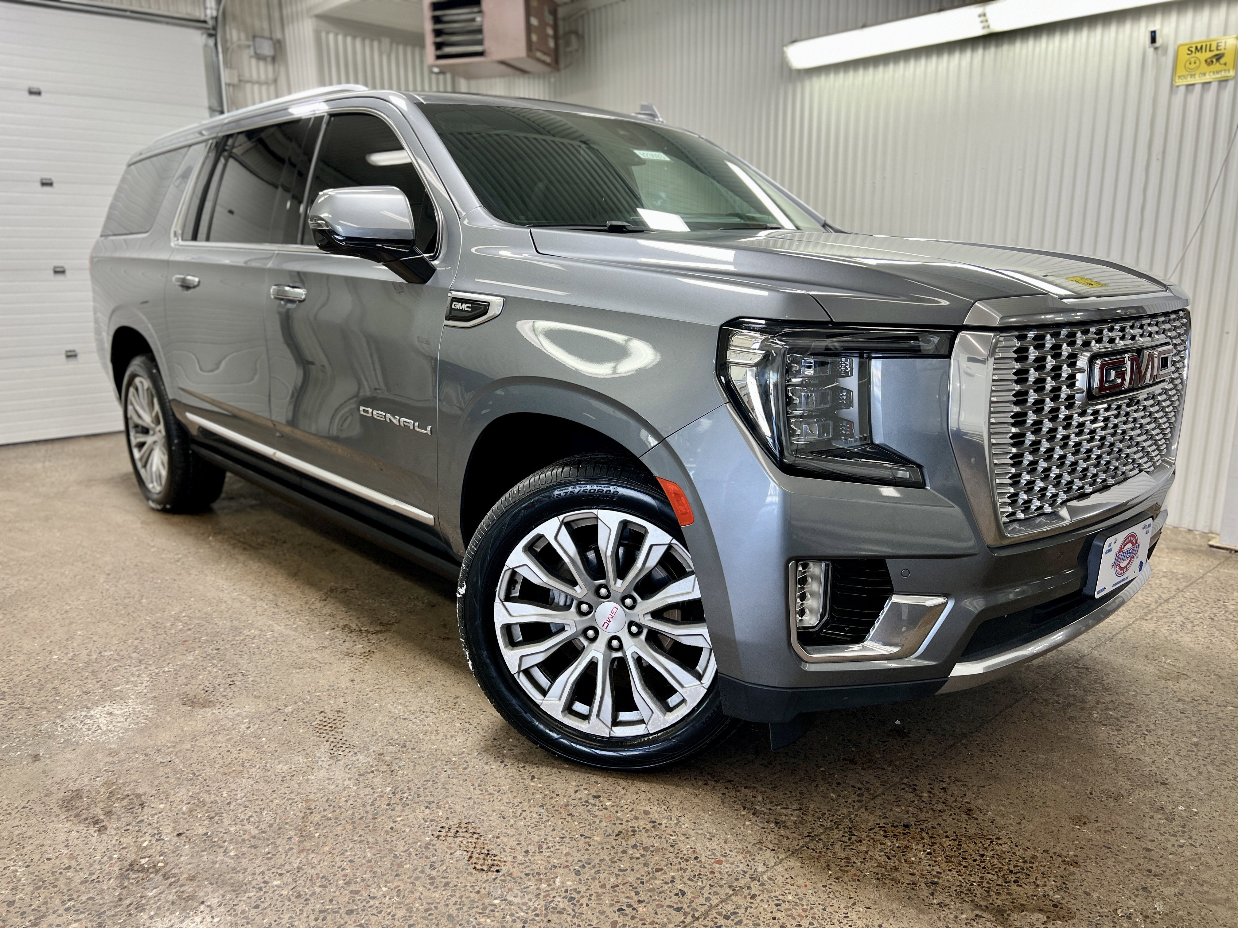 2022 GMC Yukon XL Denali