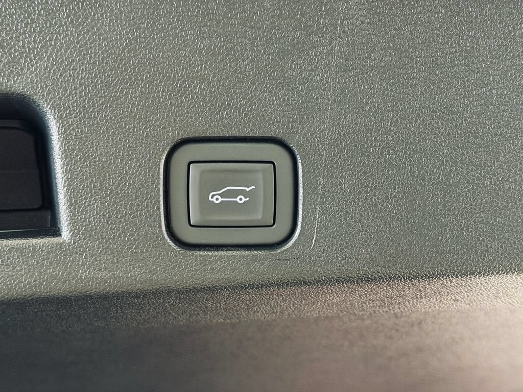 2026 Chevrolet Traverse Z71 - Photo 23