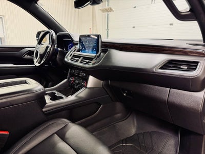 2022 Chevrolet Suburban LT