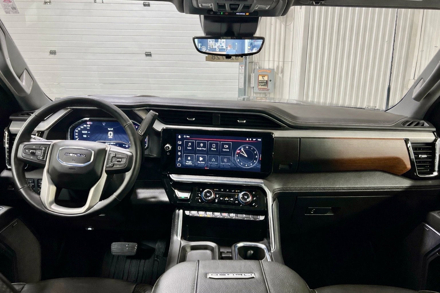 2024 GMC Sierra 3500 HD Denali