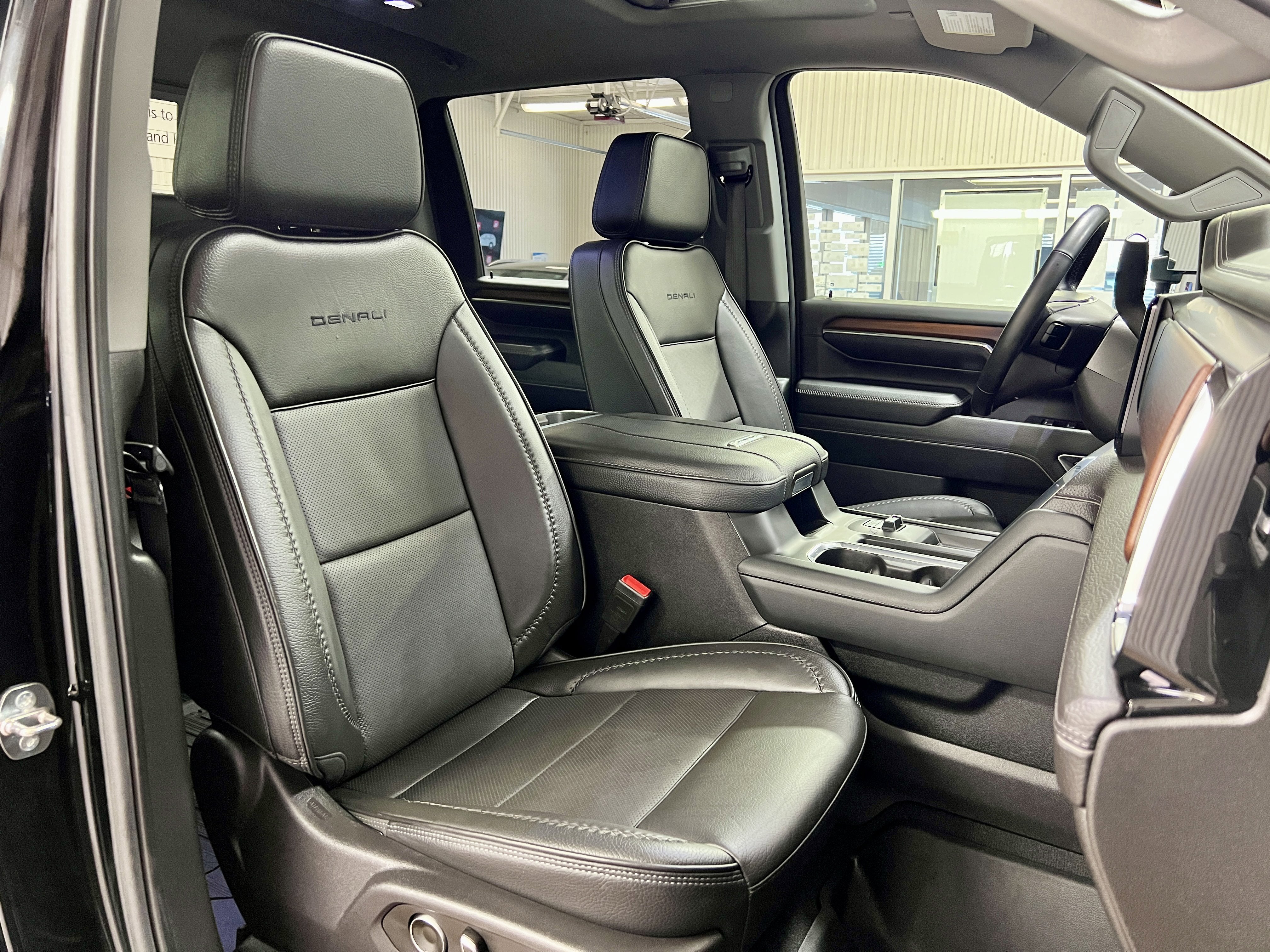 2024 GMC Sierra 3500 HD Denali