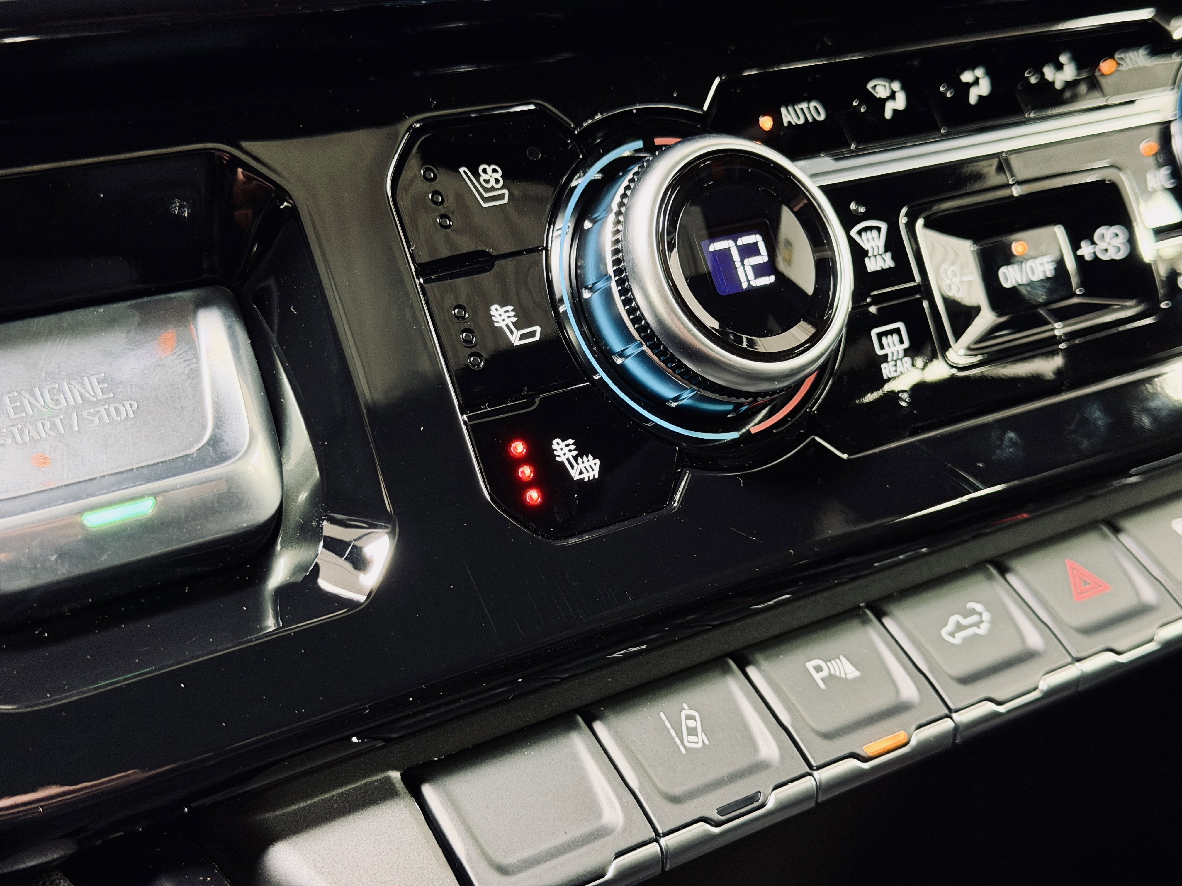 2026 GMC Sierra 2500HD AT4 - Photo 12