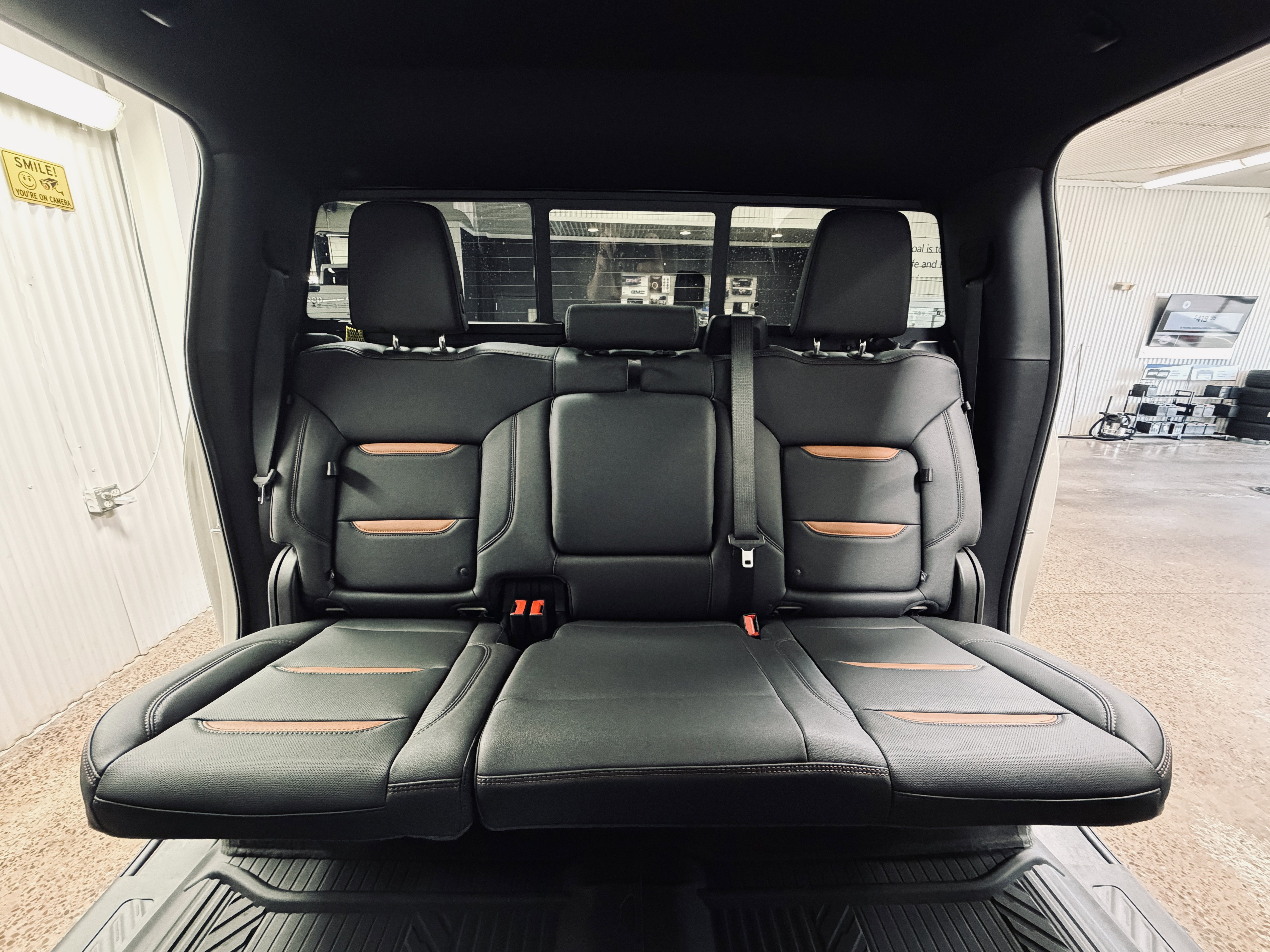 2026 GMC Sierra 2500HD AT4 - Photo 20