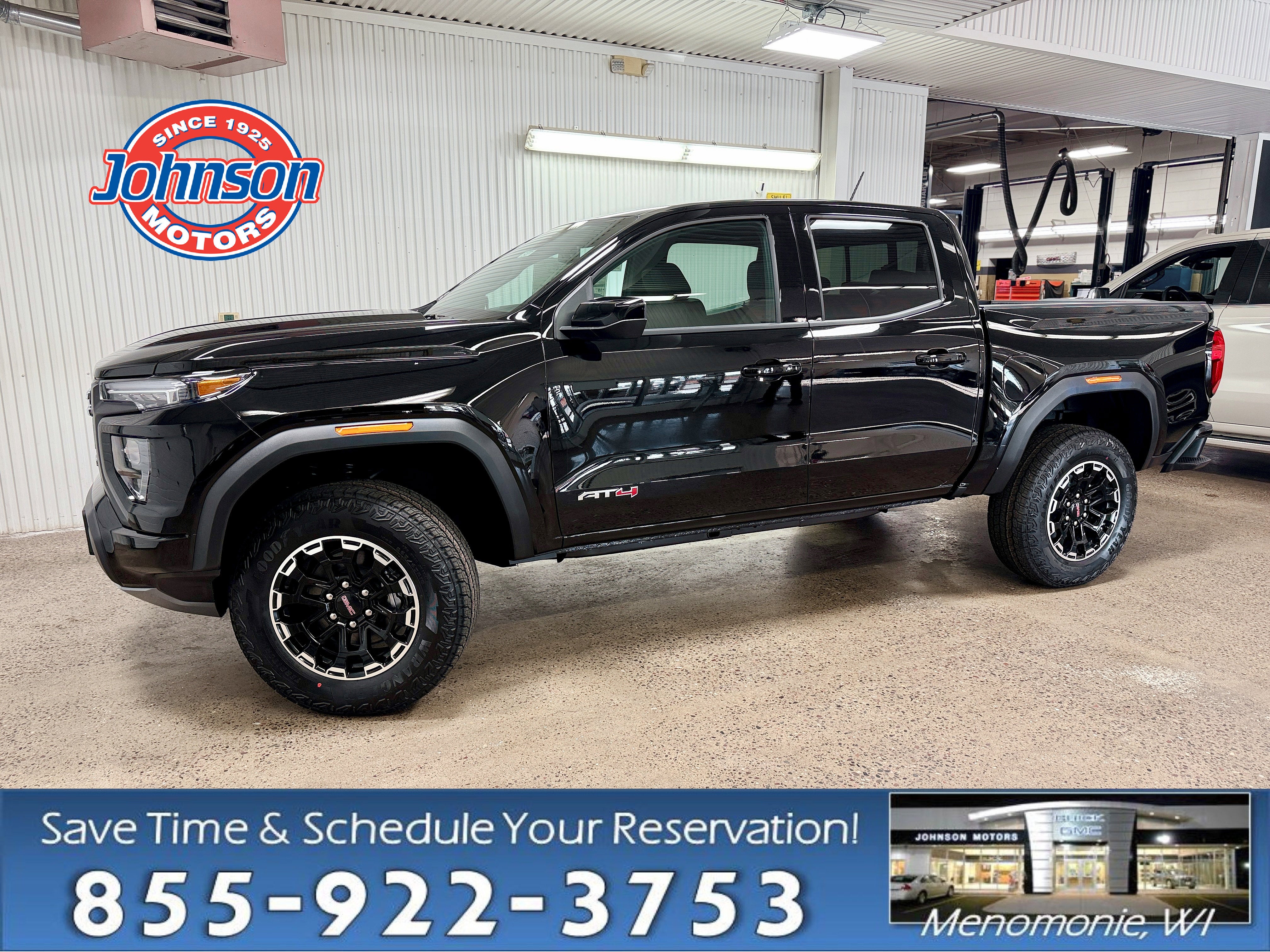 2026 GMC Canyon 4WD AT4 Crew Cab Short Box's photo