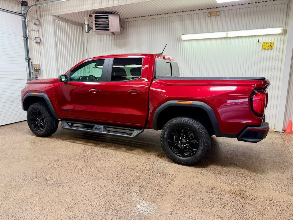 2024 GMC Canyon AT4