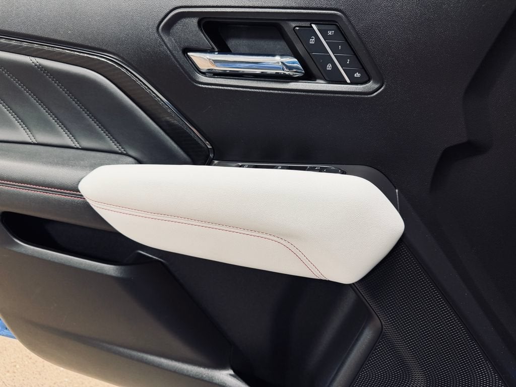 2023 GMC Canyon 4WD AT4X