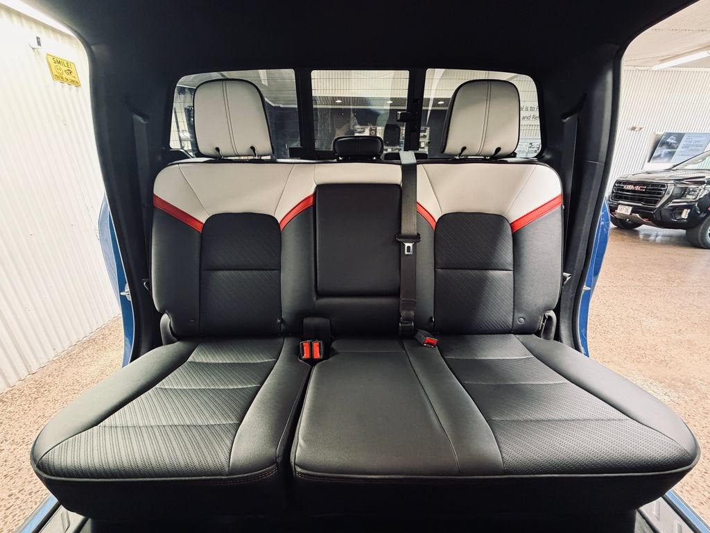 2023 GMC Canyon 4WD AT4X