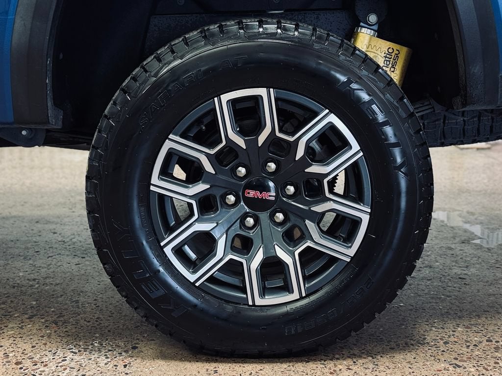 2023 GMC Canyon 4WD AT4X