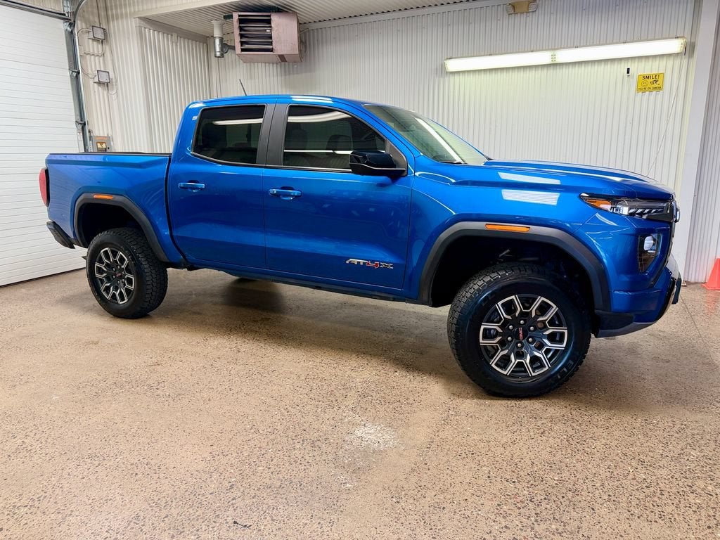 2023 GMC Canyon 4WD AT4X
