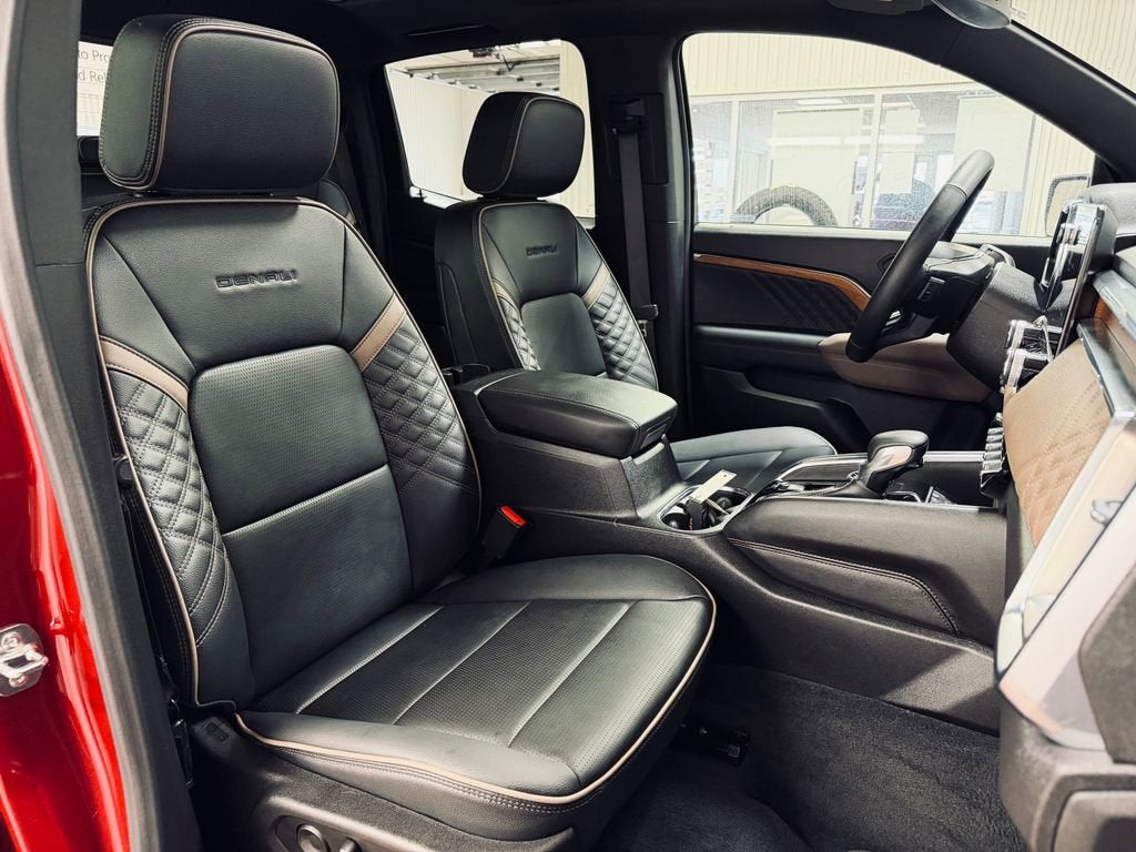 2024 GMC Canyon Denali