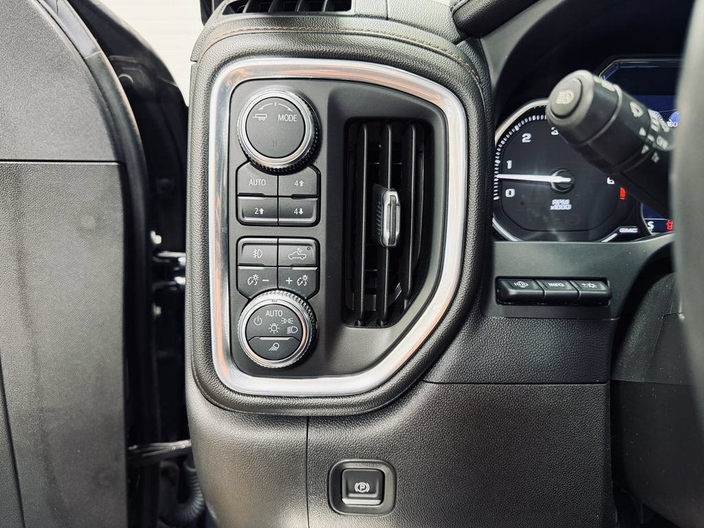 2022 GMC Sierra 1500 Limited AT4