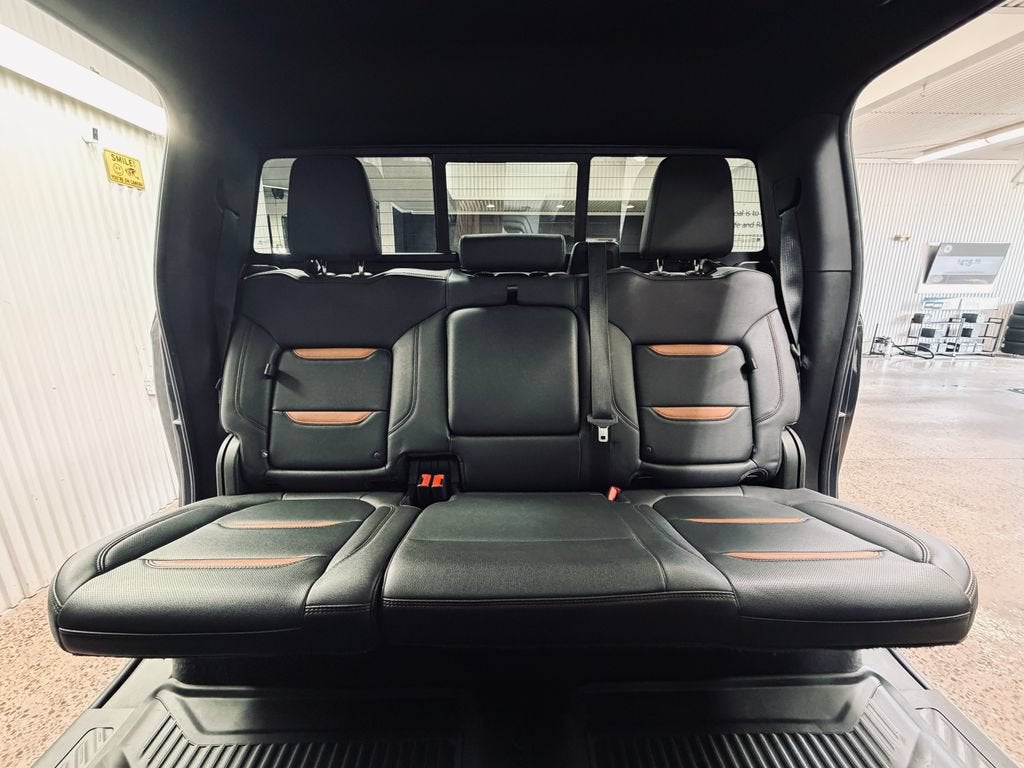 2022 GMC Sierra 1500 Limited AT4