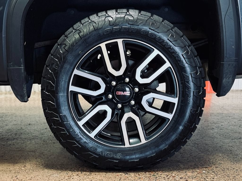 2022 GMC Sierra 1500 Limited AT4