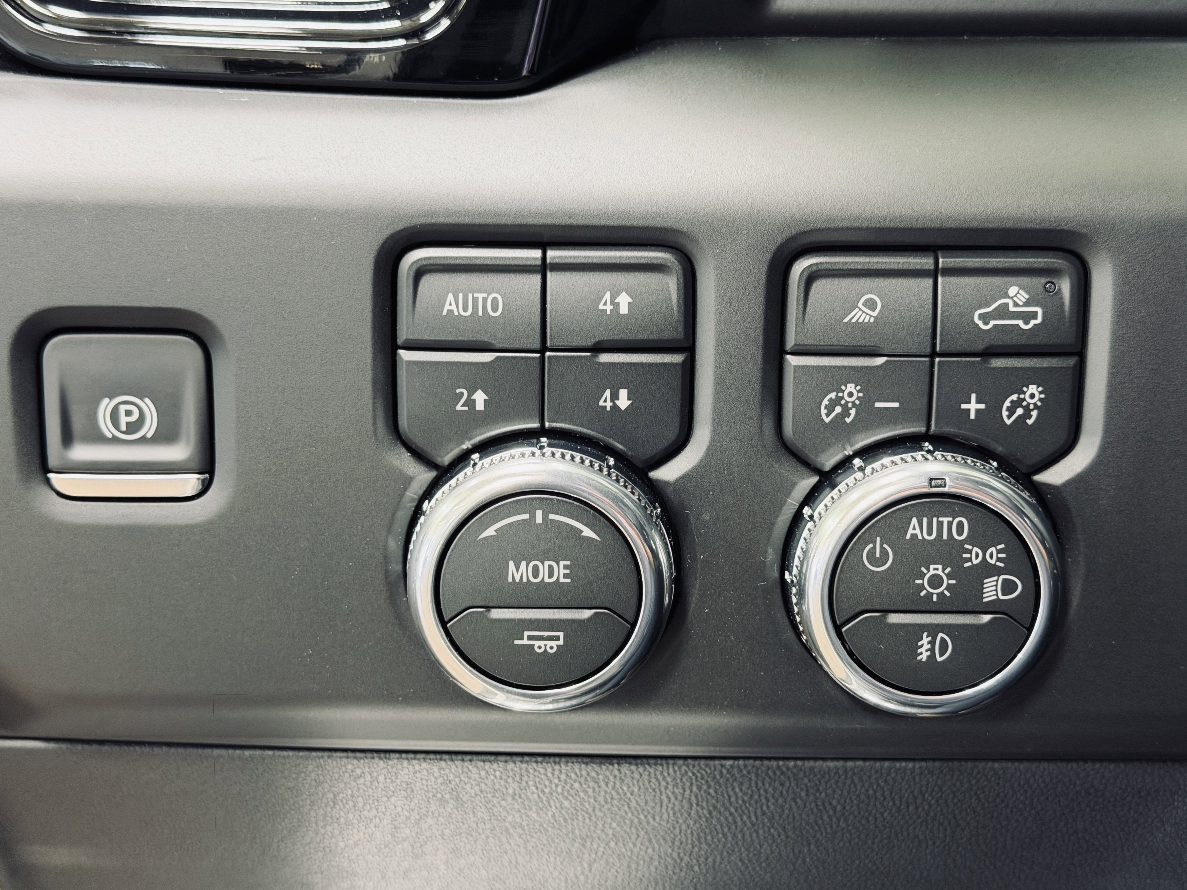 2026 GMC Sierra 1500 AT4 - Photo 11