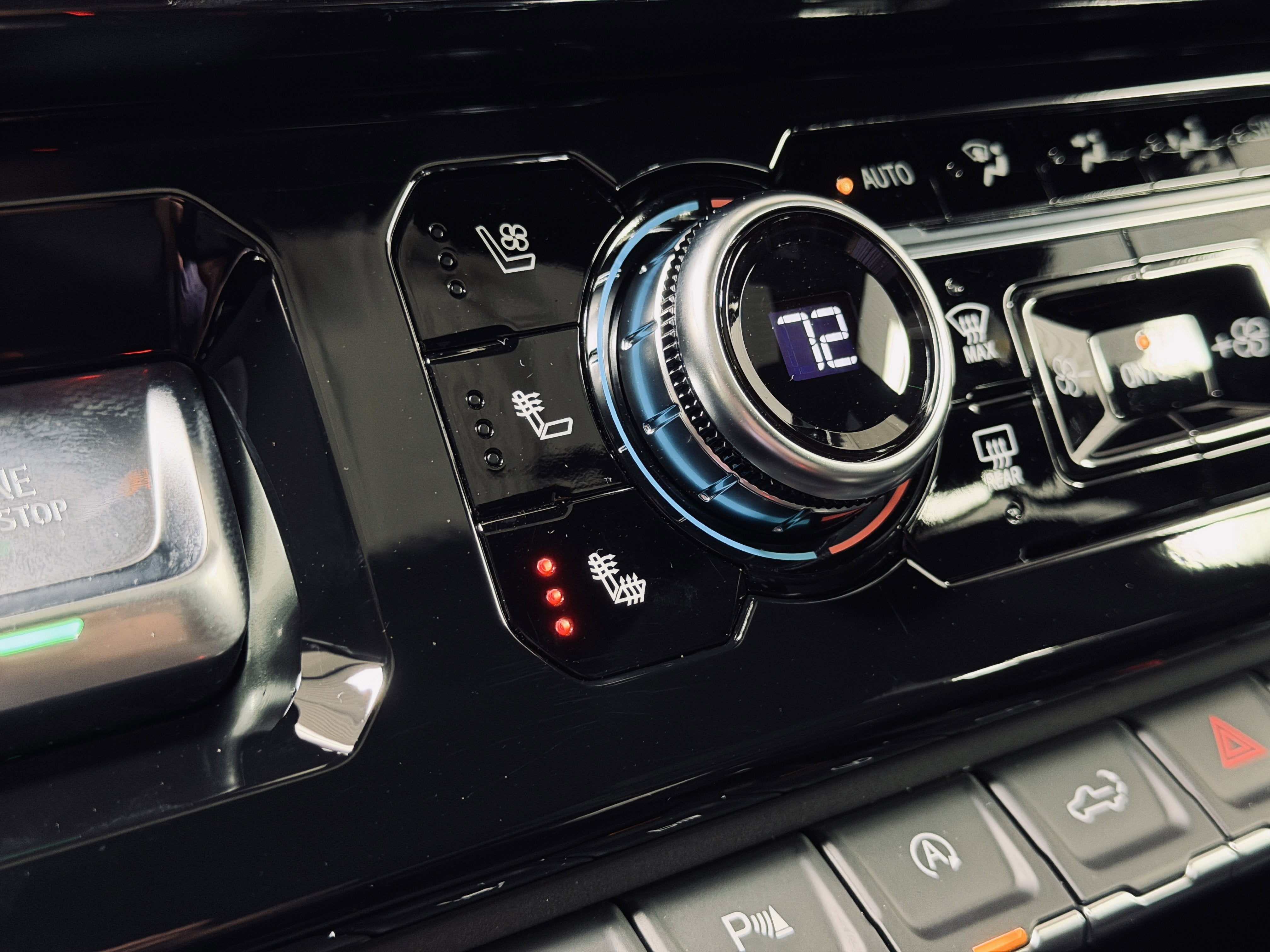 2026 GMC Sierra 1500 AT4 - Photo 13