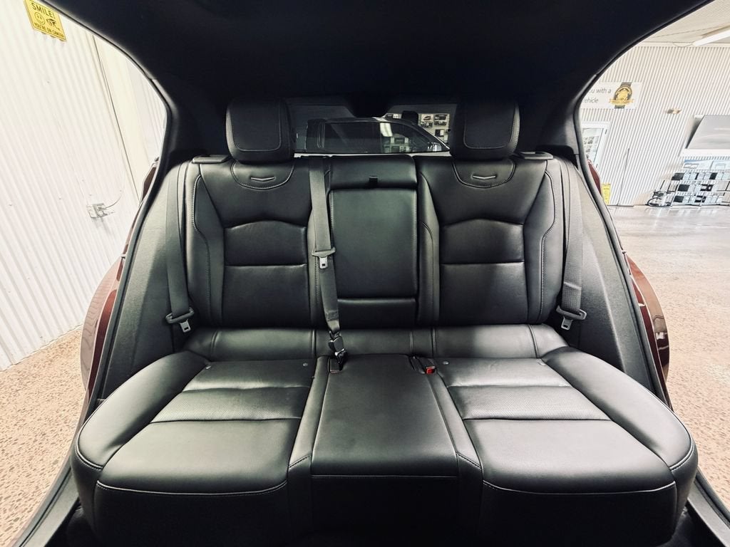 2023 Cadillac XT4 Premium Luxury