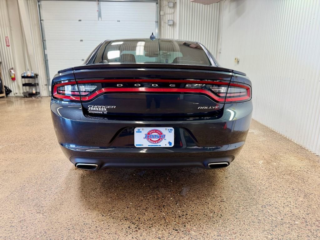 2016 Dodge Charger SXT