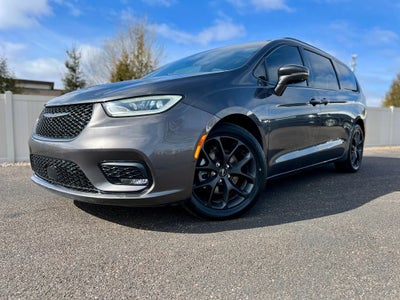 2022 Chrysler Pacifica Limited