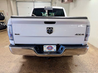 2019 RAM 1500 Classic SLT Crew Cab 4x4 5'7" Box