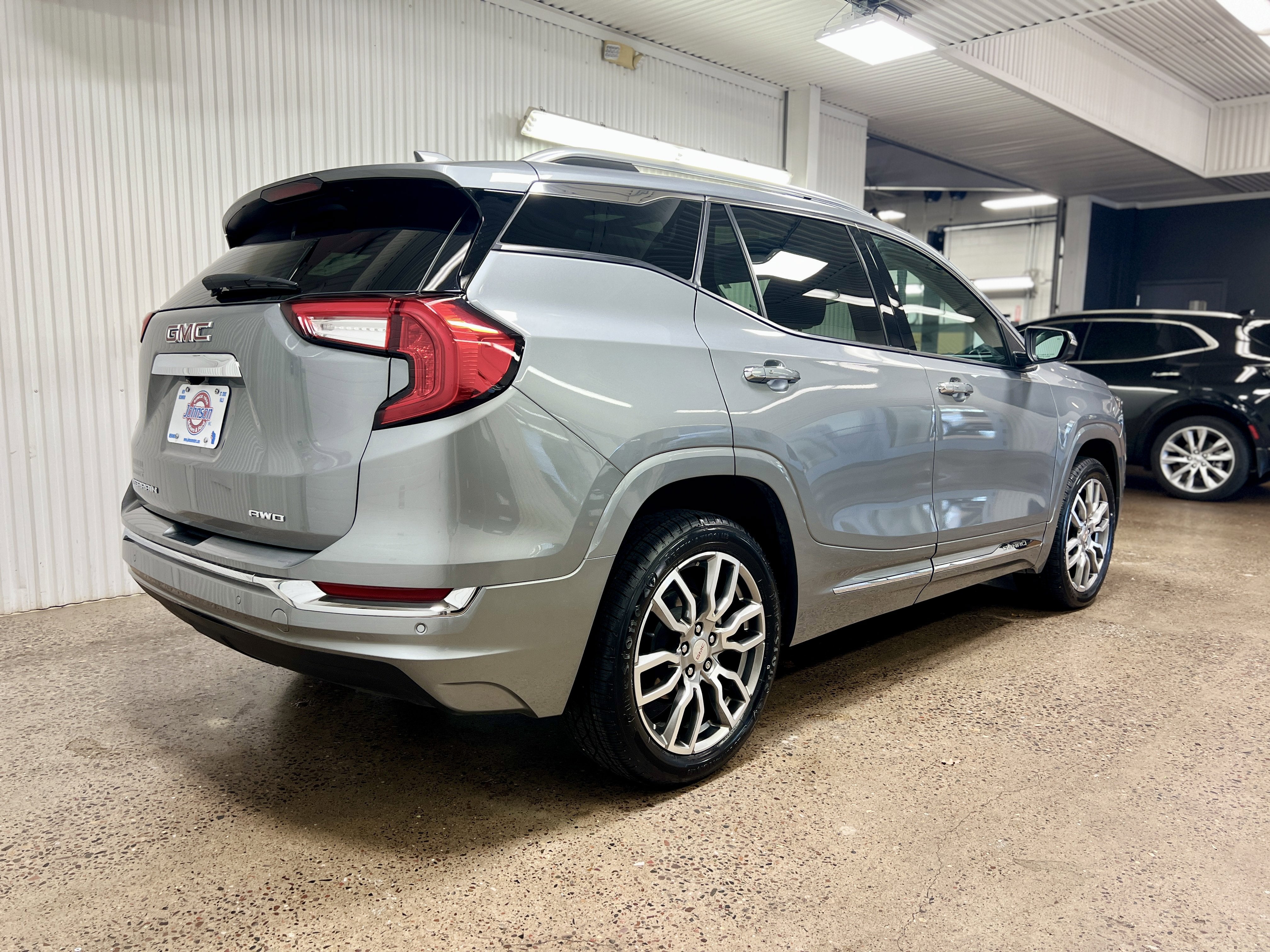 2023 GMC Terrain Denali