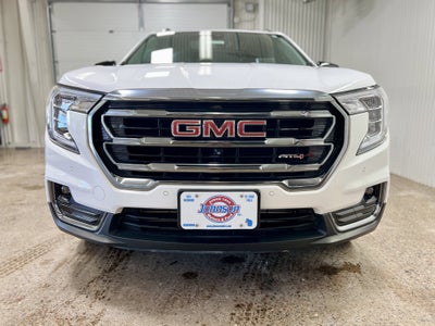 2024 GMC Terrain AT4