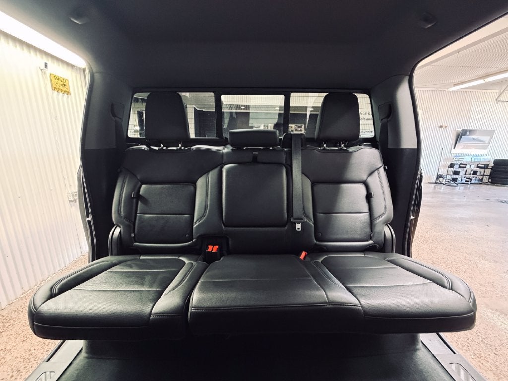 2020 GMC Sierra 1500 SLT - Photo 22