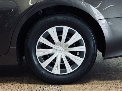 2019 Toyota Camry Hybrid LE