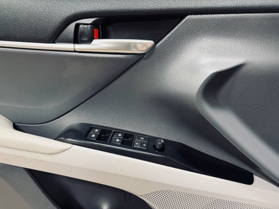 2020 Toyota Camry Hybrid LE