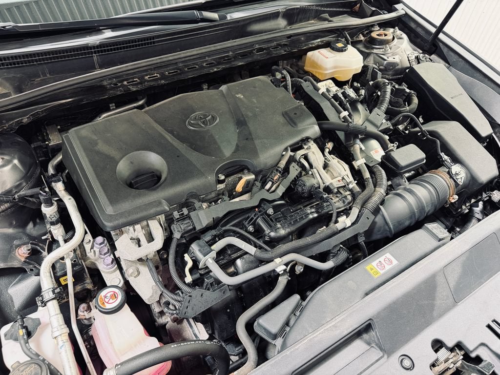 2020 Toyota Camry Hybrid LE