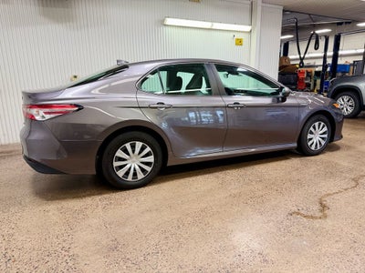 2020 Toyota Camry Hybrid LE