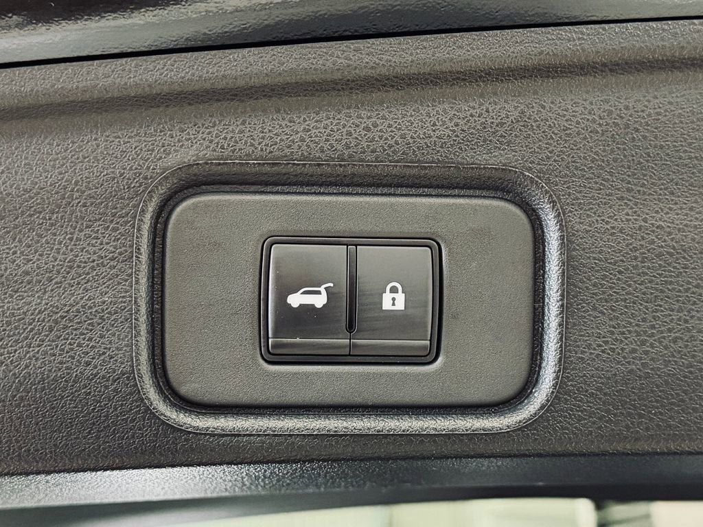 2024 Nissan Pathfinder Platinum 4WD