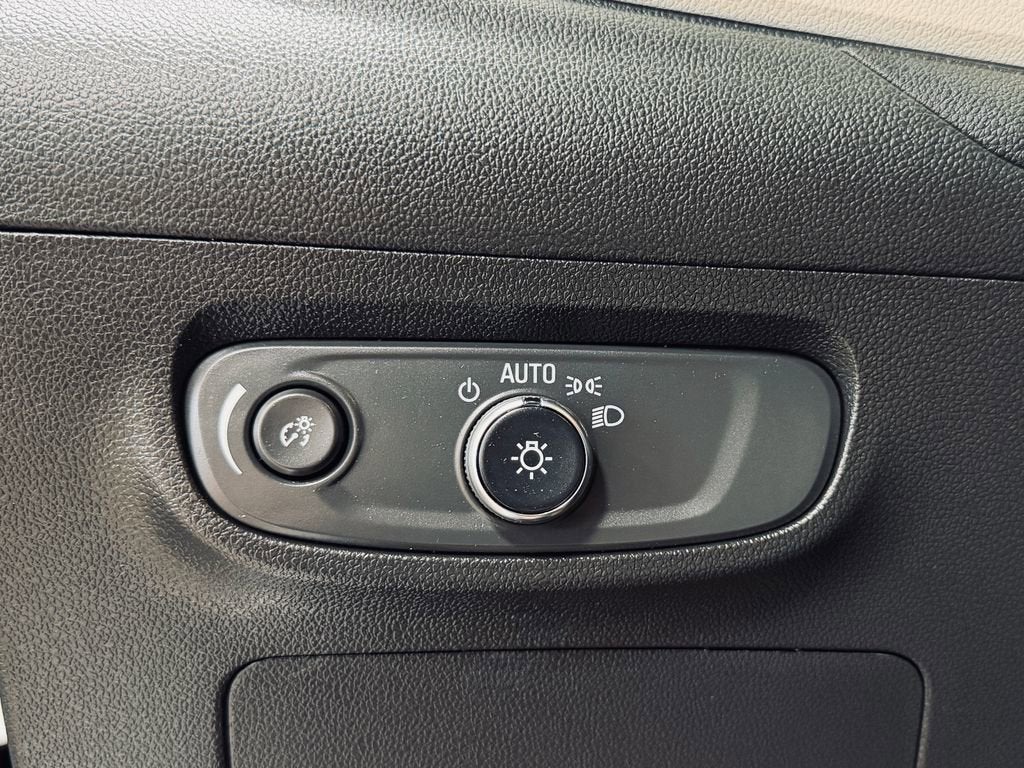 2025 Buick Encore GX Avenir