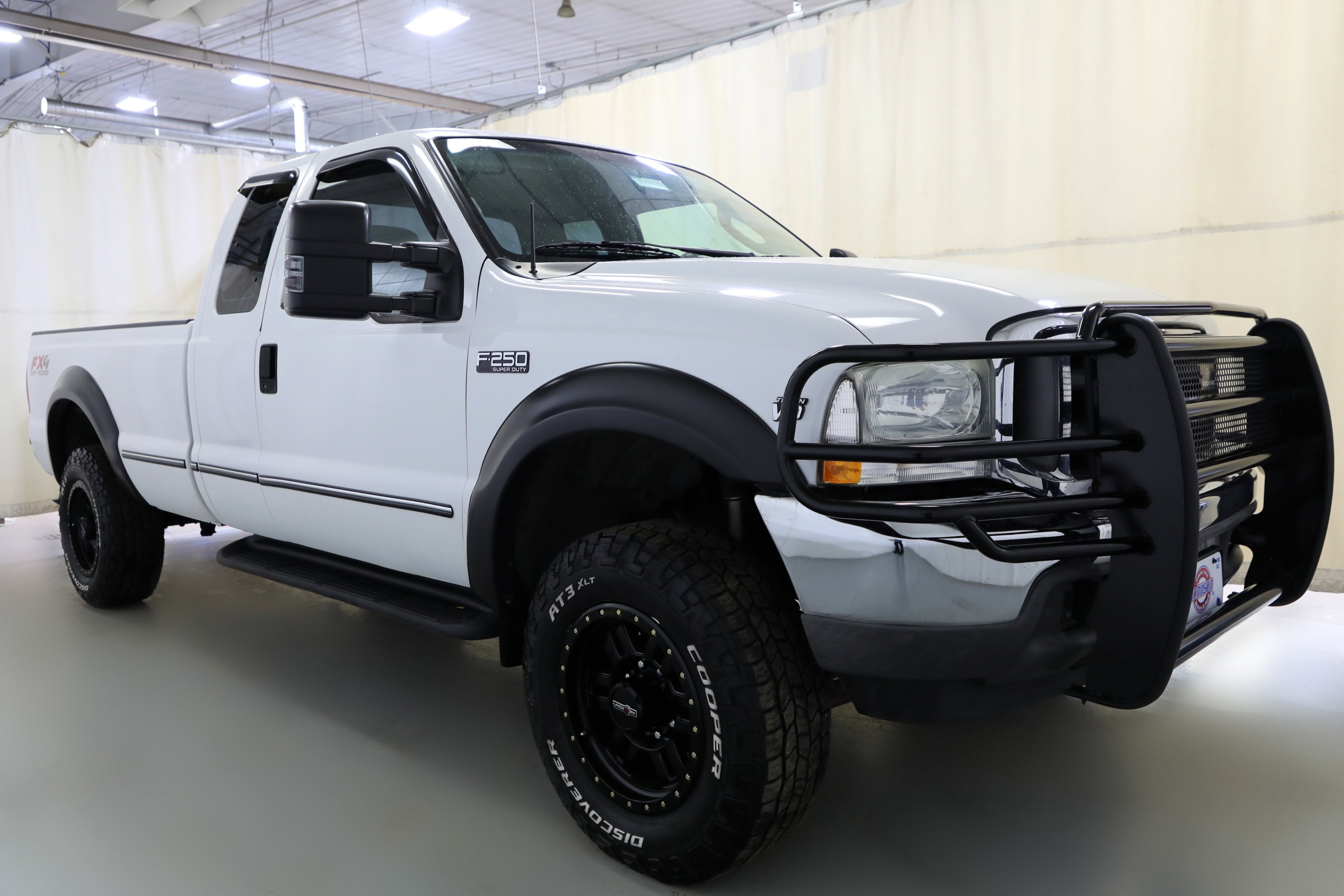 2004 Ford Super Duty F-250 XL